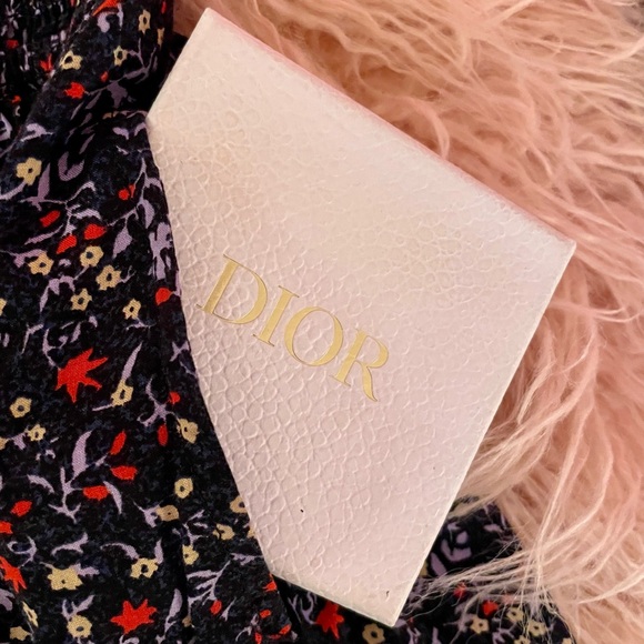 Ecote Lula Off shoulder Romper in Navy WITH POCKETS! - Picture 4 of 4